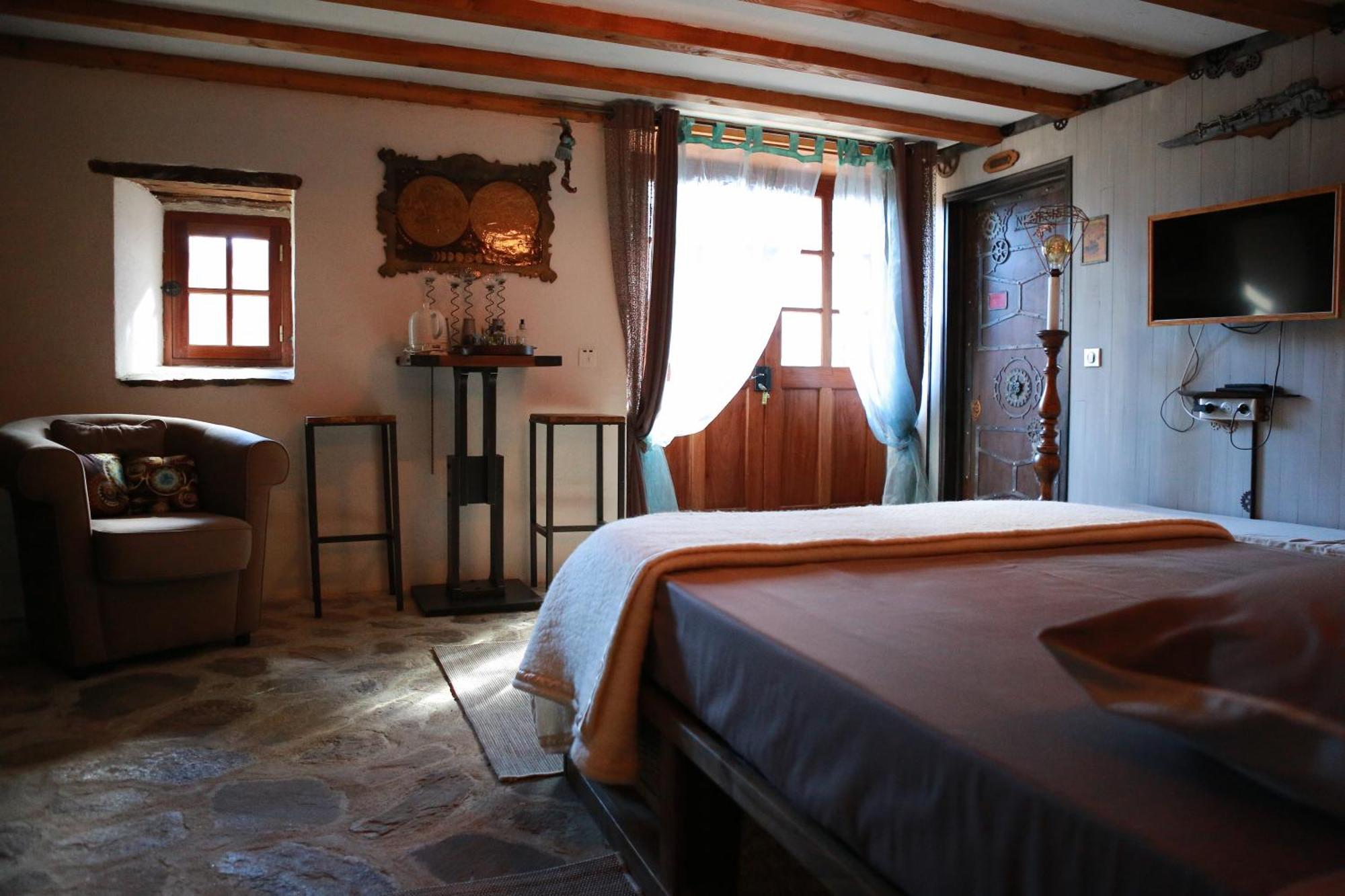 Chambre Steampunk Jules Vernes Bosbonparent Luaran gambar